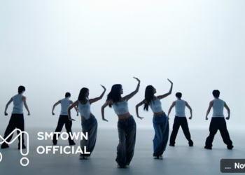 Girls’ Generation-HRS 소녀시대-효리수 ‘Skibidi’ Performance Video